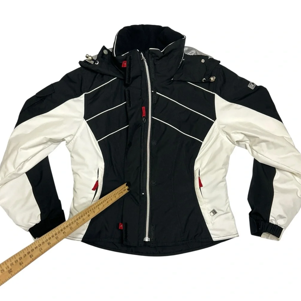 NILS Ski Jacket Womens Size 6P Black White Insulated Winter Snowboard Outdoors